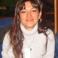 Upper body picture of Natalie Khazaal smiling towards the camera.